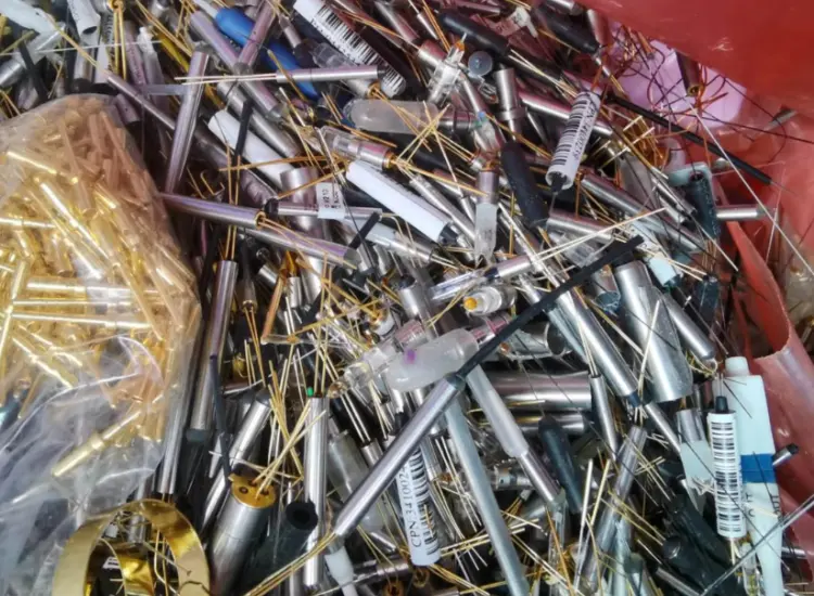 Испытание каскадной сепарации и извлечения полиметаллических отходов