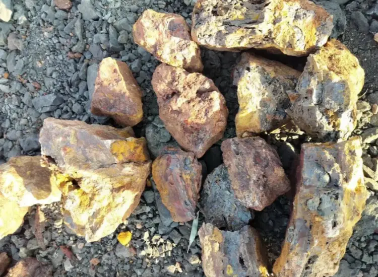 Испытание золотосодержащего лимонита на обогатимость