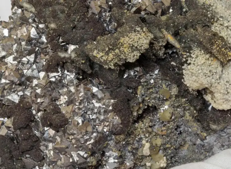 Испытание флотационного разделения комплексных сульфидных руд